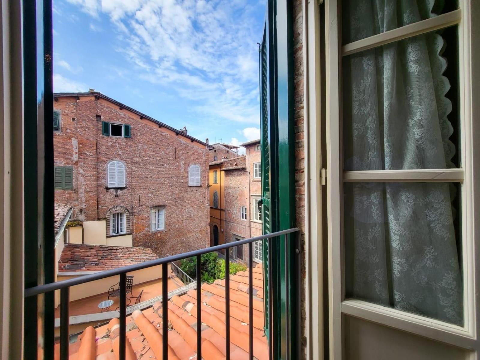 Le Antiche Scale 9 Apartamento Lucca Exterior foto